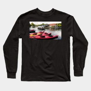 Lovely day Henley on Thames, Oxford, England UK Long Sleeve T-Shirt